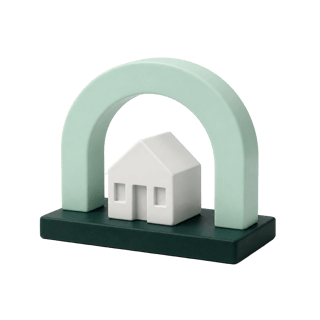 Ceramic illustration of a white house framed by a pale green arch.